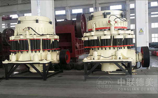 液壓圓錐破碎機(jī)