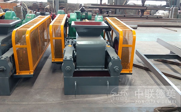 液壓對(duì)輥機(jī)