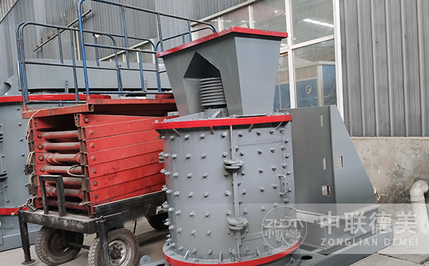 立軸數(shù)控制砂機