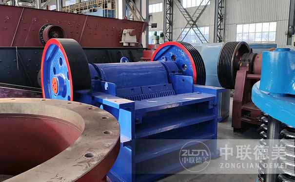 建筑用砂制砂機(jī)廠家哪個(gè)好？